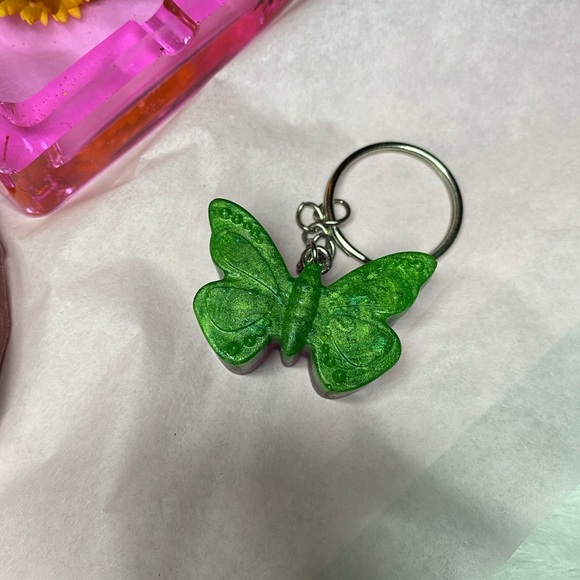 Butterfly Keychain - Picture 2 of 3